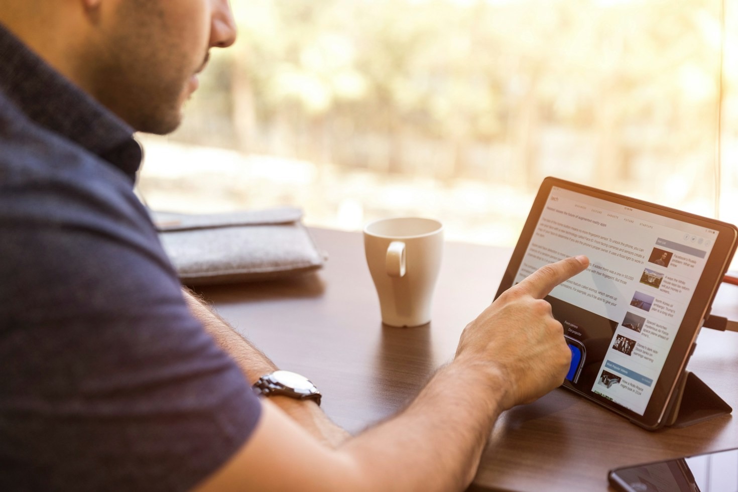 Navigating Creative Roadblocks with Confidence and Ease